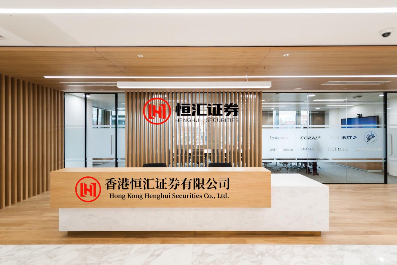 配配查 C罗领衔5大老将谢幕看哭球迷本届世...
